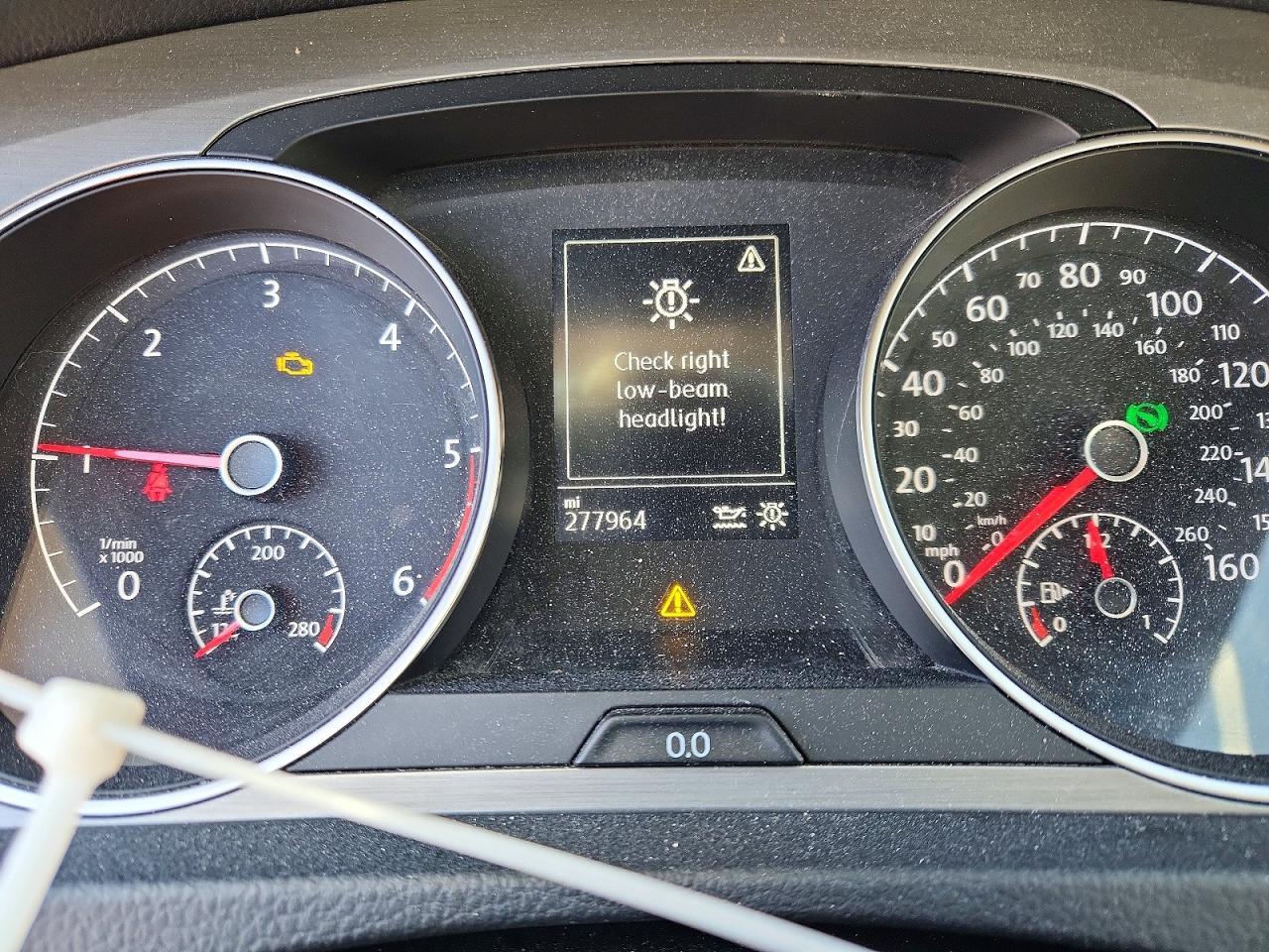 2015 Volkswagen Golf Sportwagen tdi s