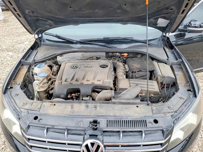2013 Volkswagen Passat sel