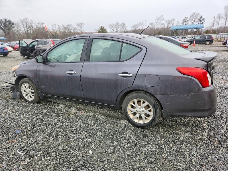 2015 Nissan Versa s