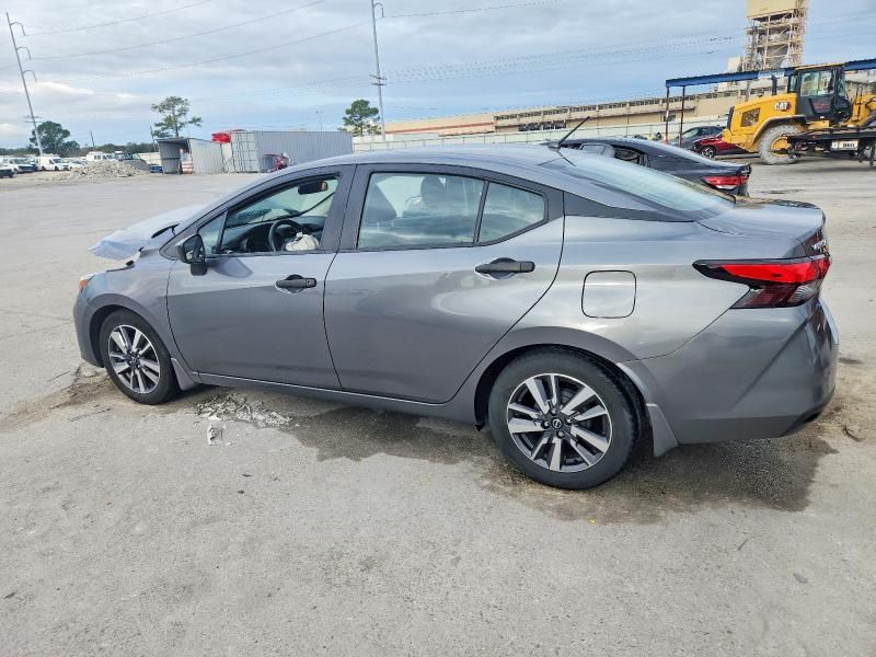 2023 Nissan Versa s
