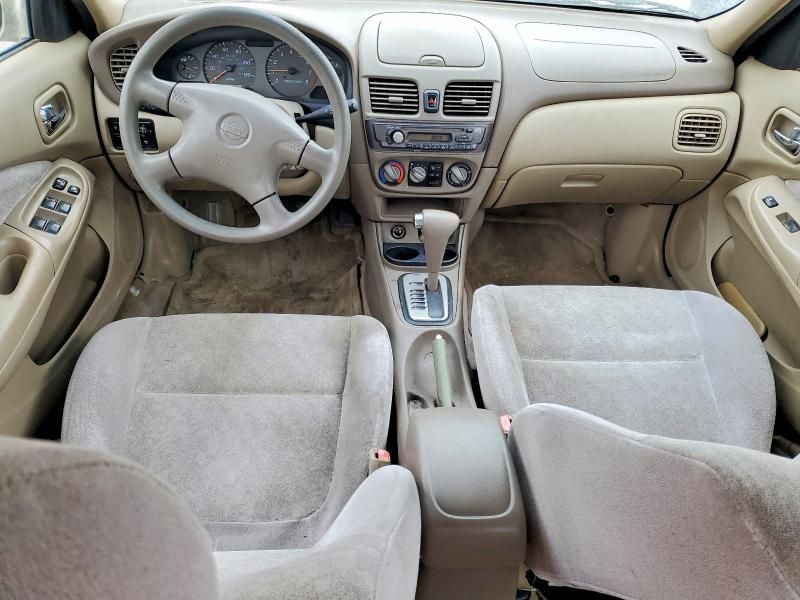 2002 Nissan Sentra xe