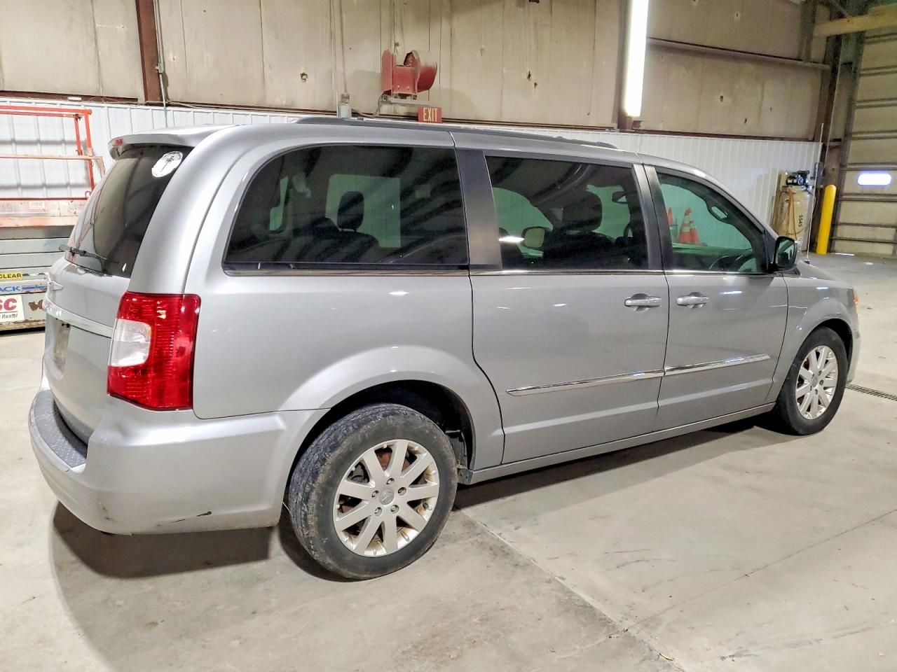 2016 Chrysler Town & Country Touring