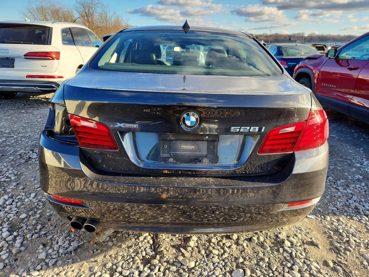 2016 BMW 528 xi