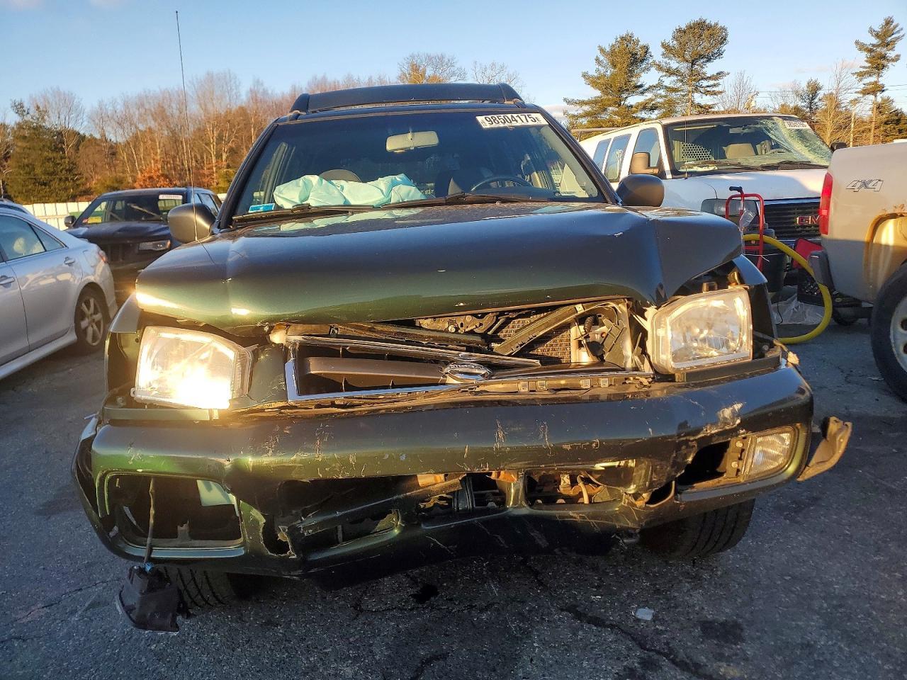 2002 Nissan Pathfinder le
