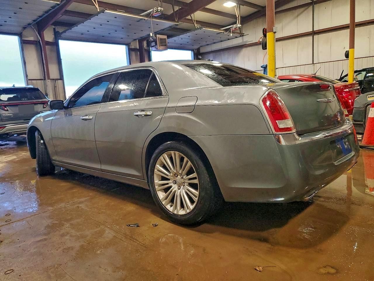 2011 Chrysler 300 Limited