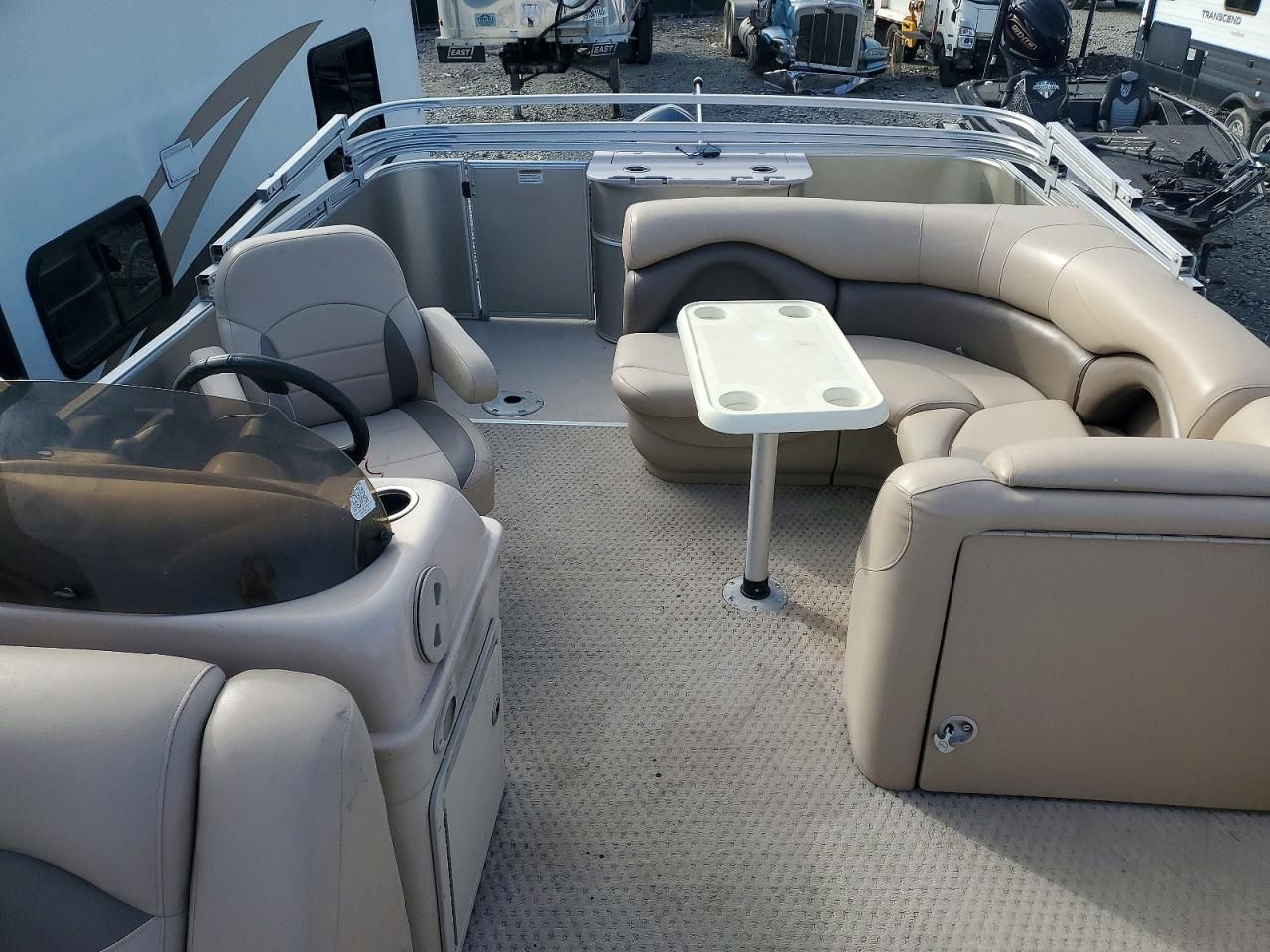 2014 Sylvan Pontoon-Pontoon Boat