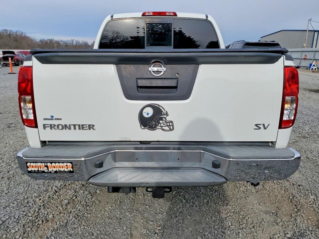 2016 Nissan Frontier s