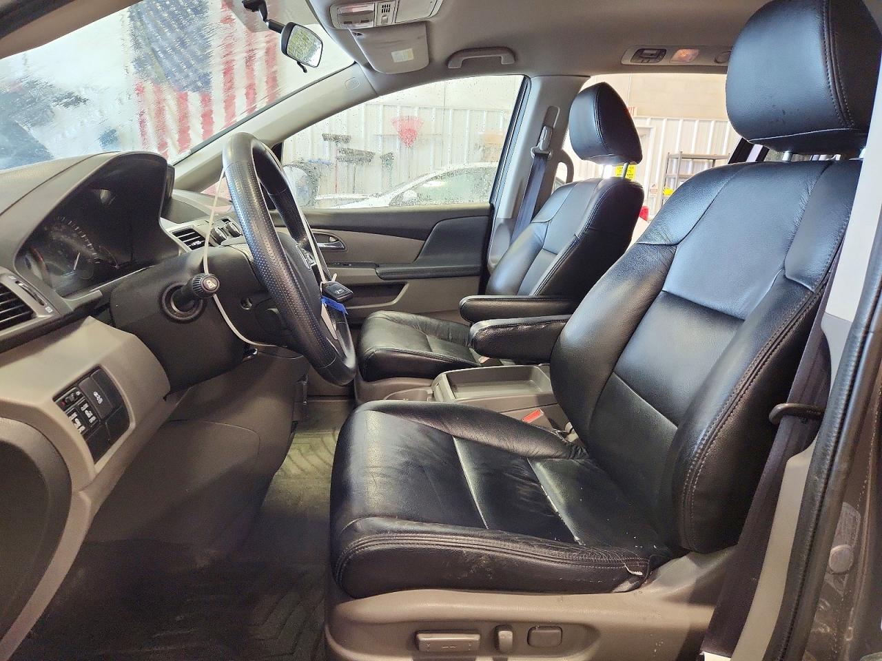 2016 Honda Odyssey se