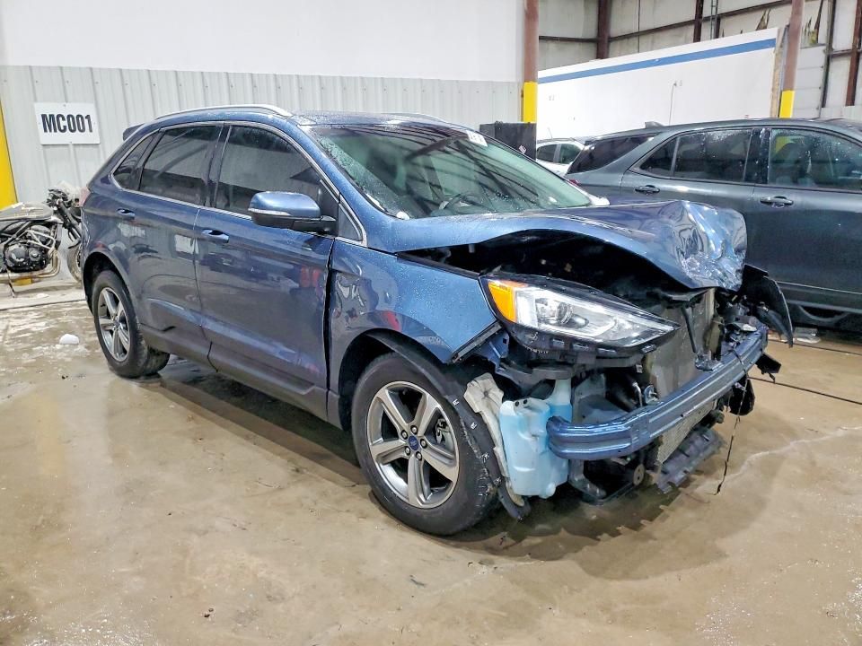 2019 Ford Edge sel