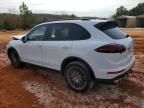 2016 Porsche Cayenne s
