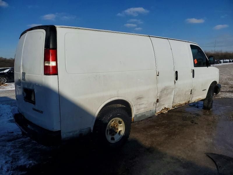 2005 Chevrolet Express G2500