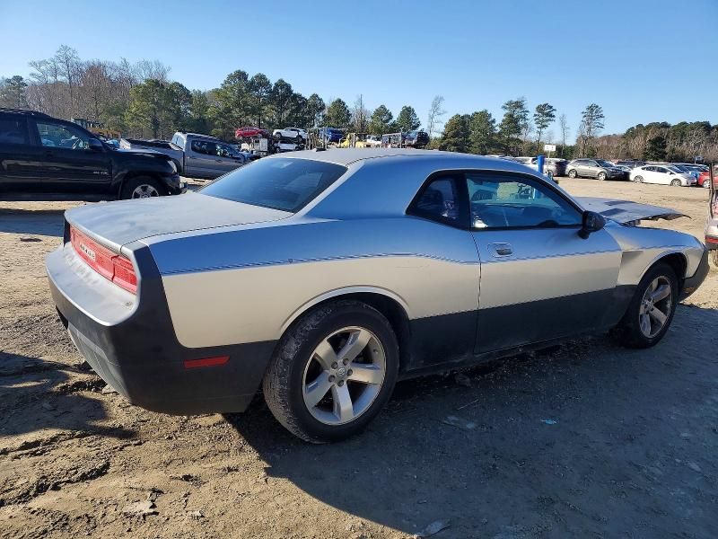 2009 Dodge Challenger se