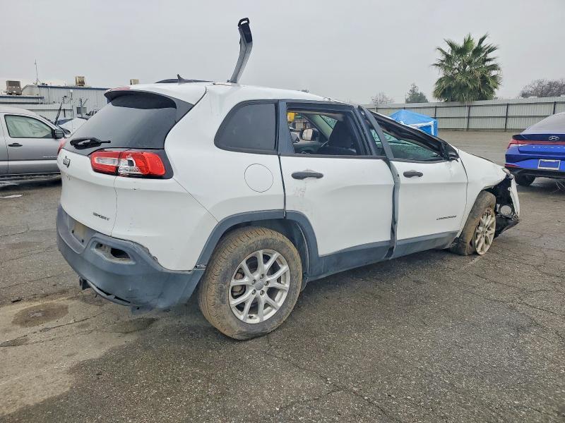 2016 Jeep Cherokee Sport