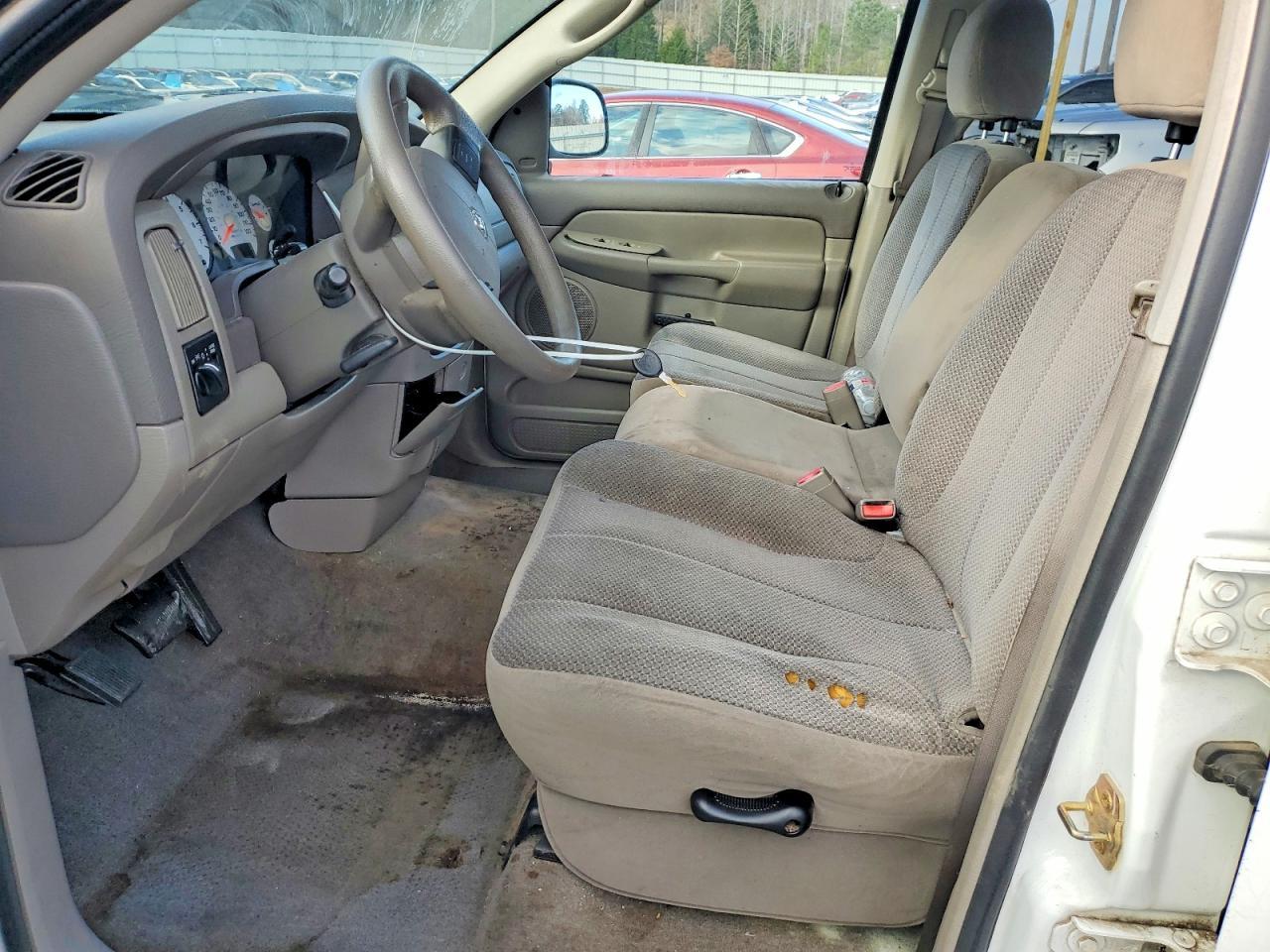 2005 Dodge RAM 1500 ST