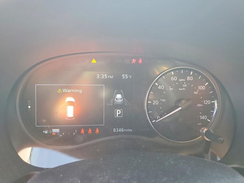 2024 Nissan Kicks sv