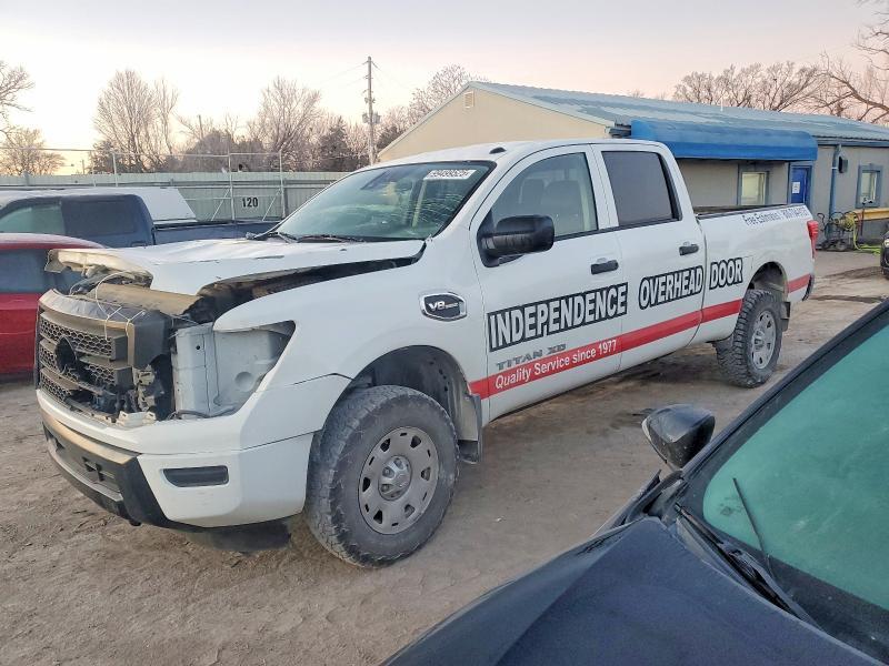 2021 Nissan Titan xd s