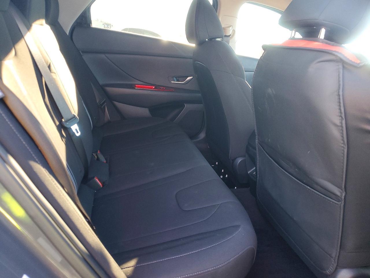 2025 Hyundai Elantra Blue