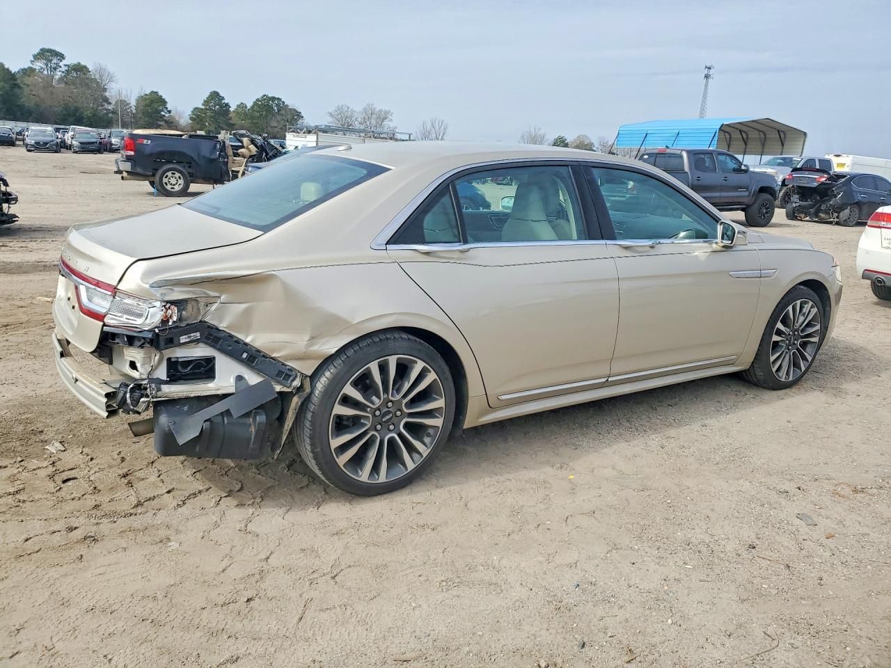 2017 Lincoln Continental Select