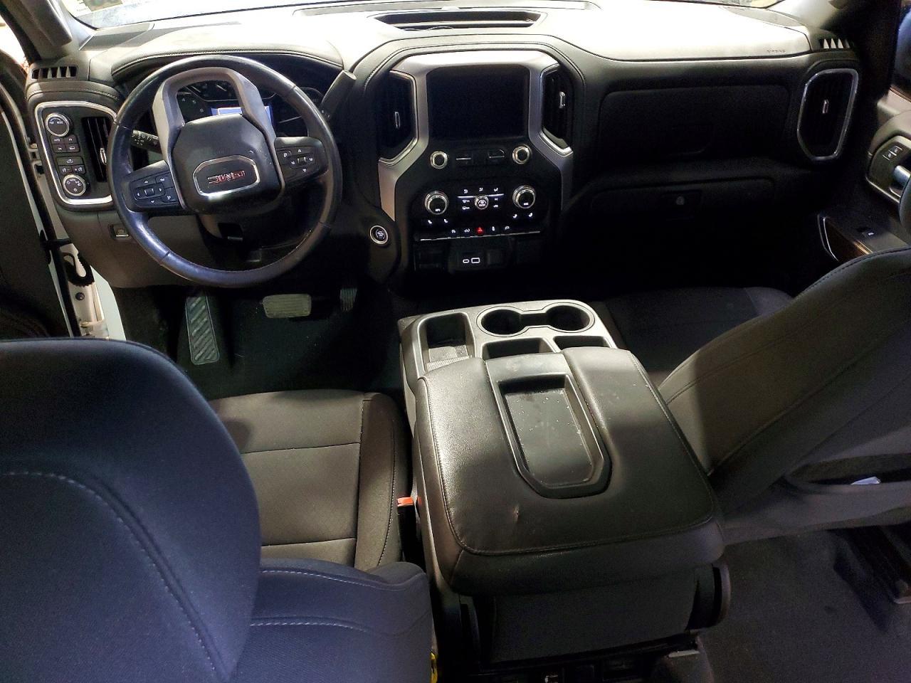 2021 GMC Sierra K1500 SLE