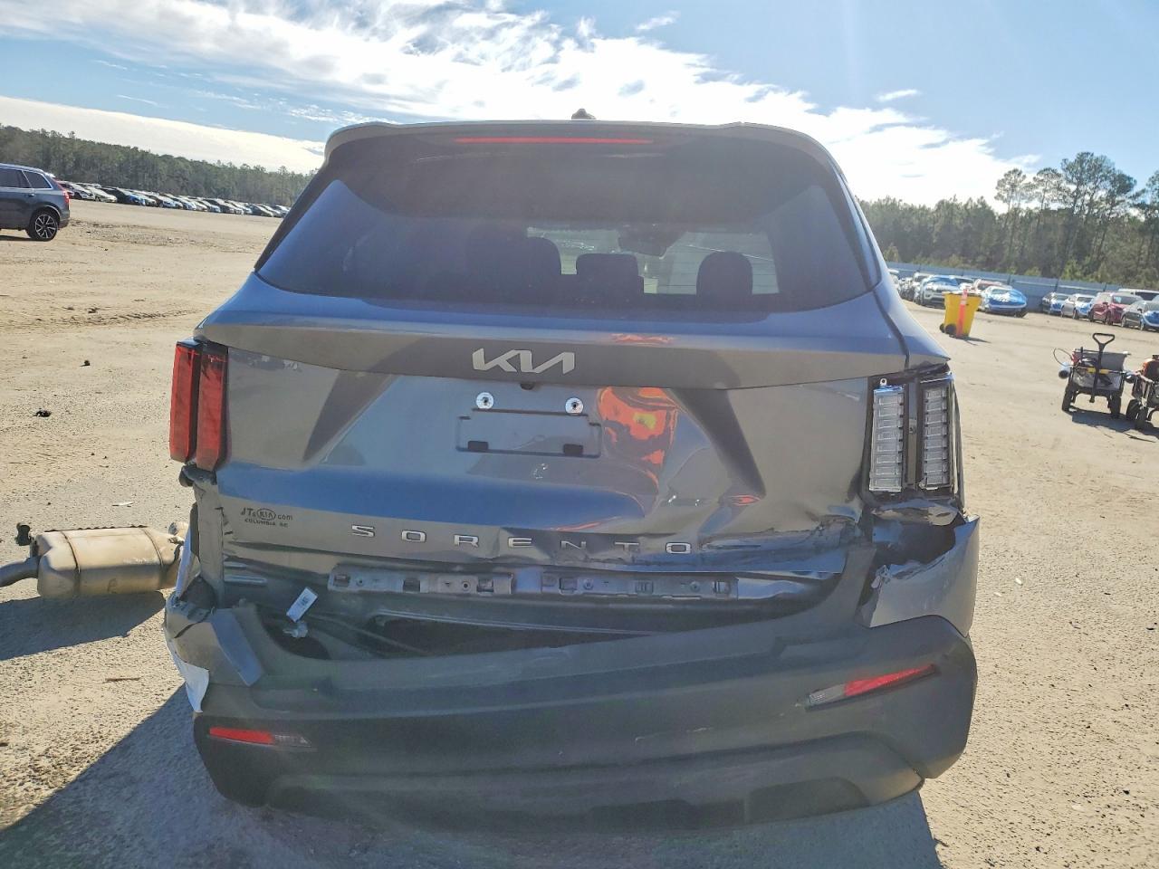 2022 KIA Sorento lx