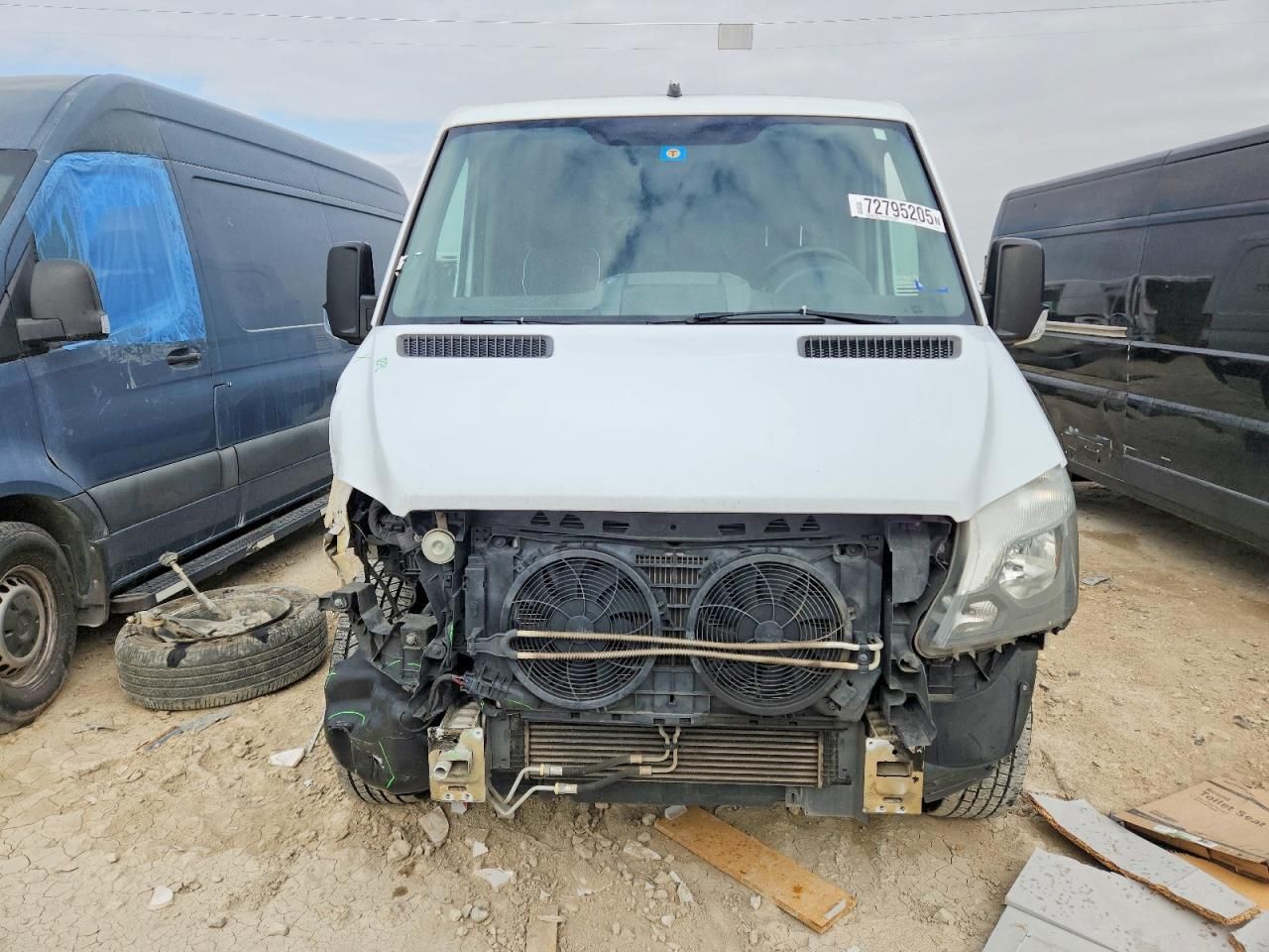 2016 Mercedes-Benz 2016 Mercedes Benz Sprinter 2500 Delivery Van