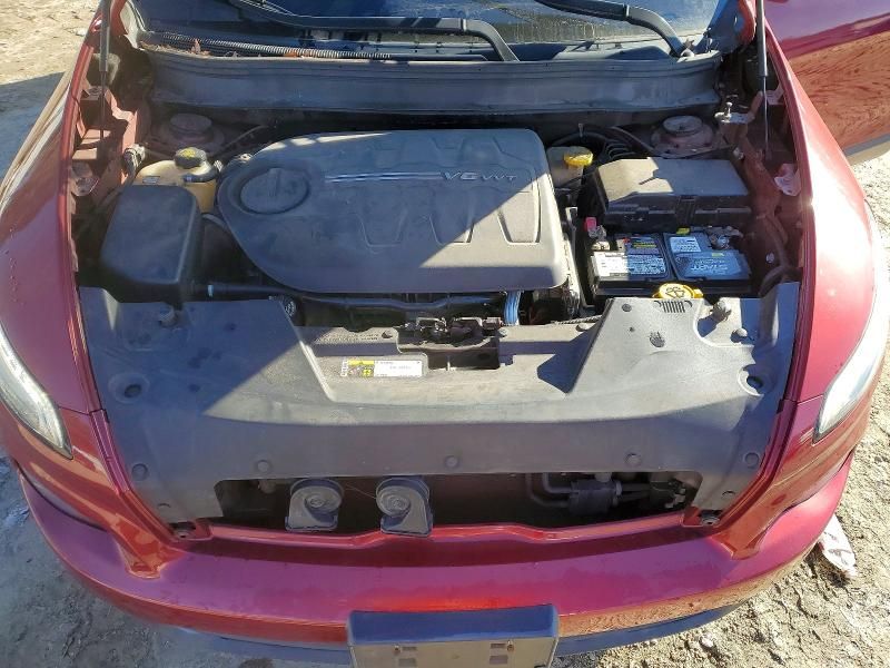 2016 Jeep Cherokee Sport