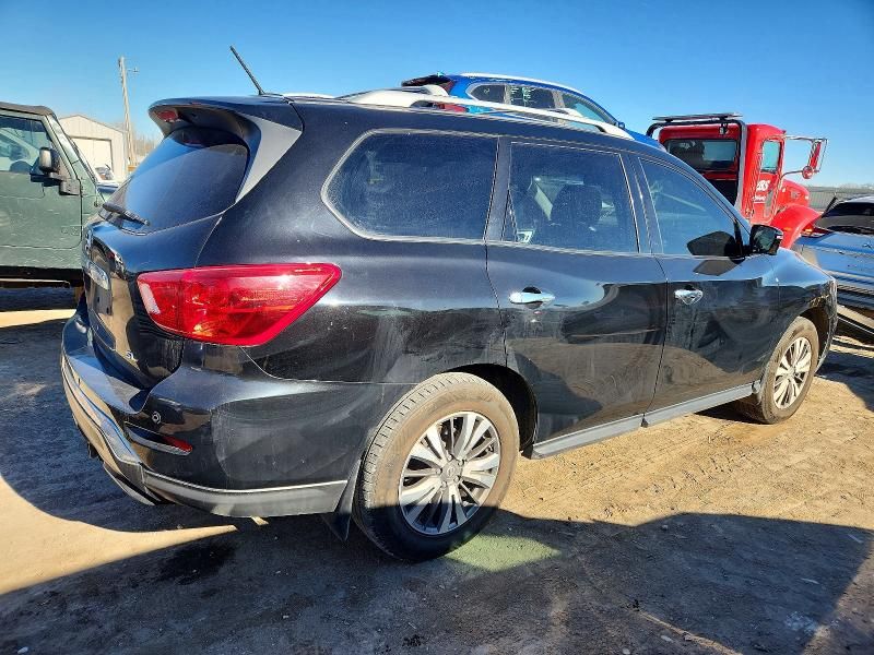 2017 Nissan Pathfinder s