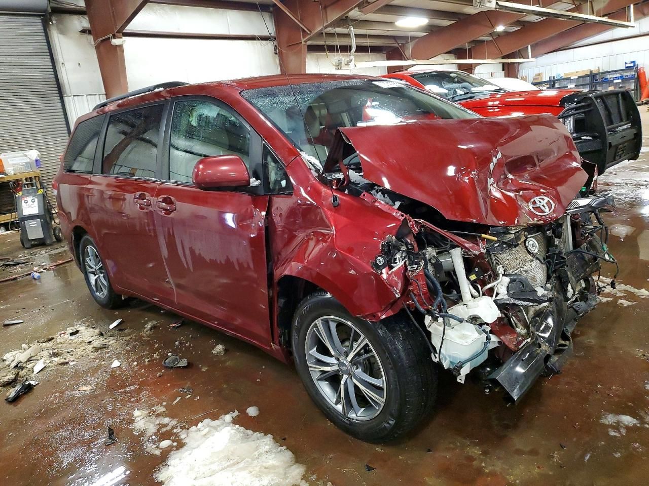 2012 Toyota Sienna le