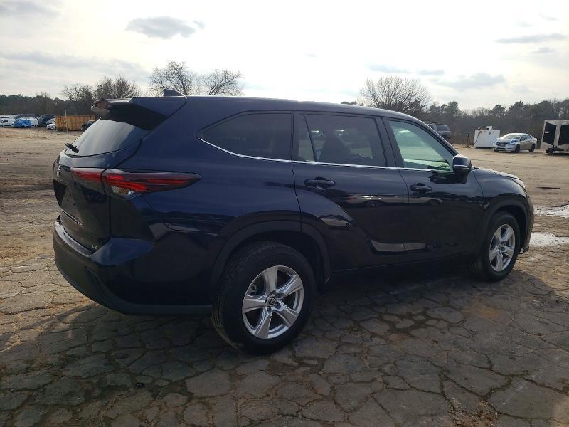 2025 Toyota Highlander le