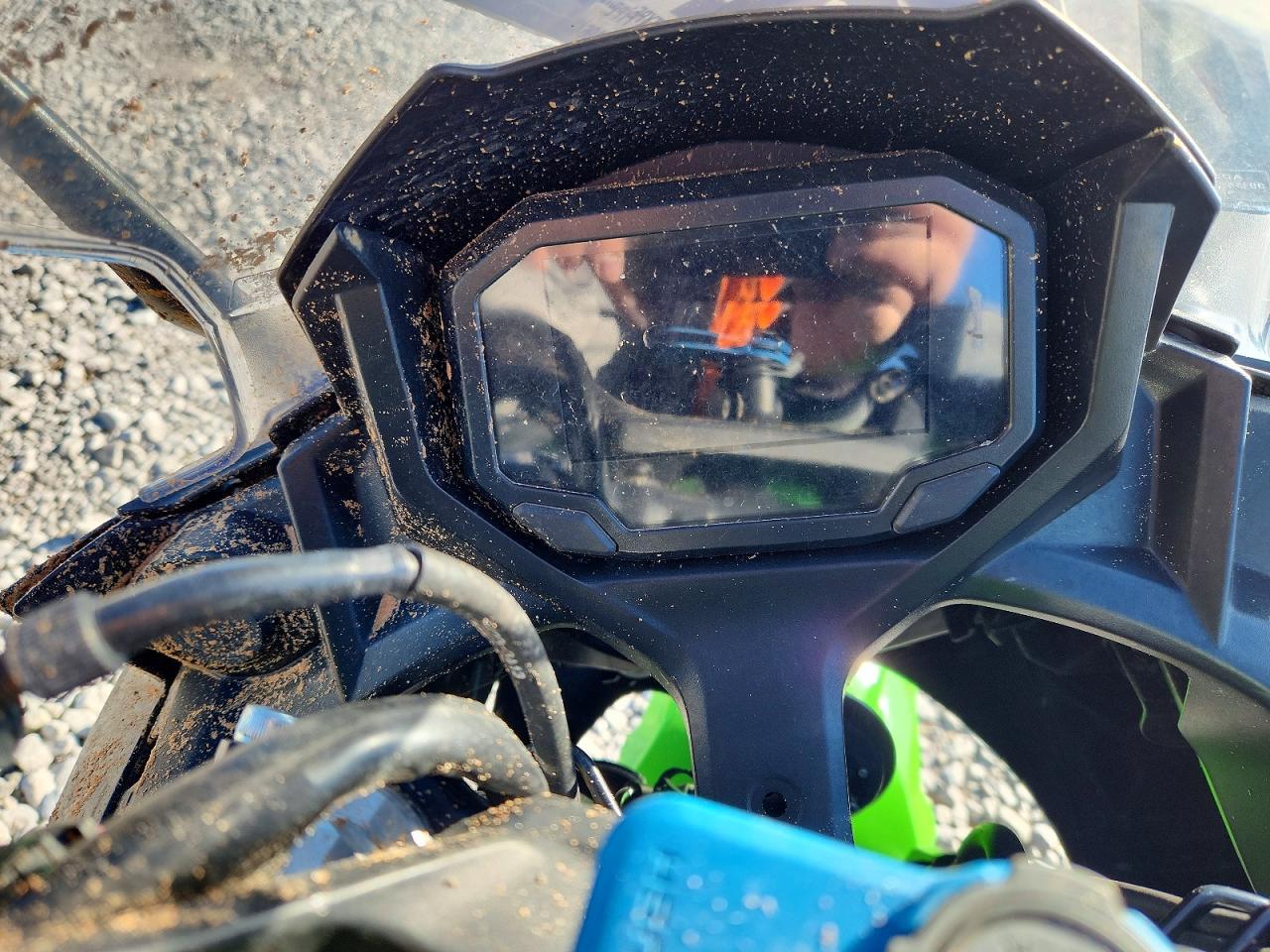 2023 Kawasaki EX650 P