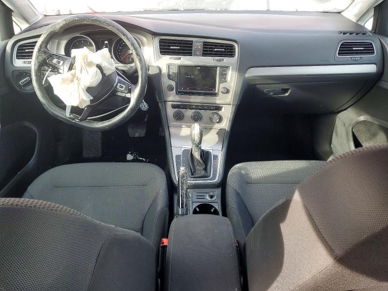 2016 Volkswagen Golf Sportwagen s