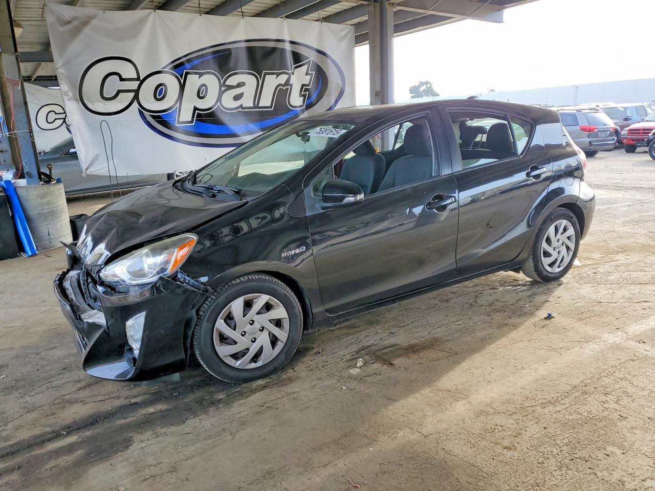 2015 Toyota Prius c