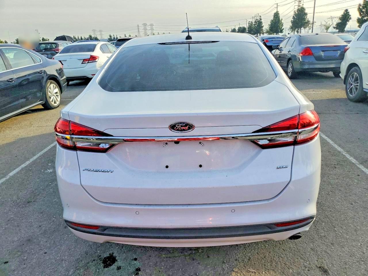 2017 Ford Fusion se