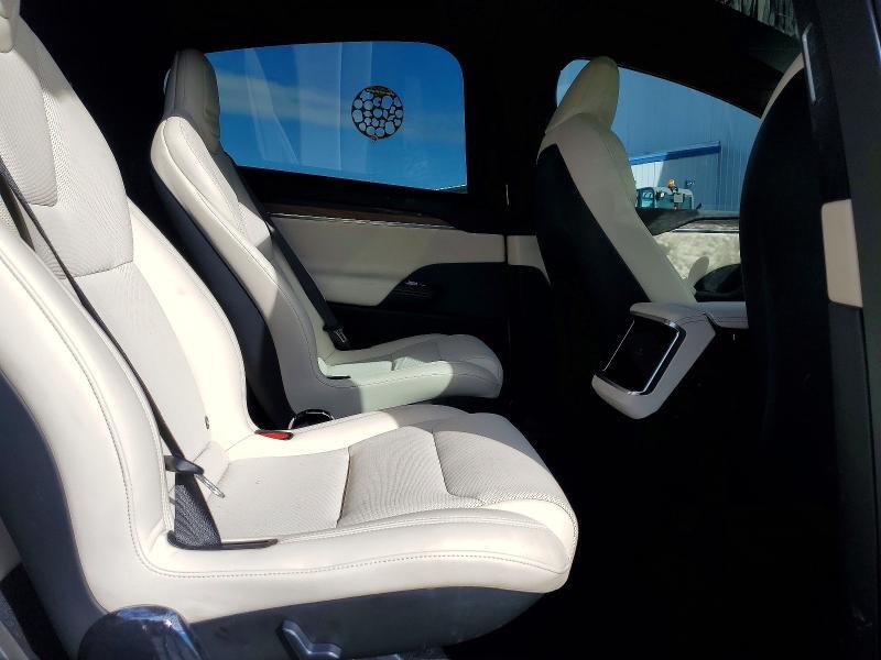 2021 Tesla Model x
