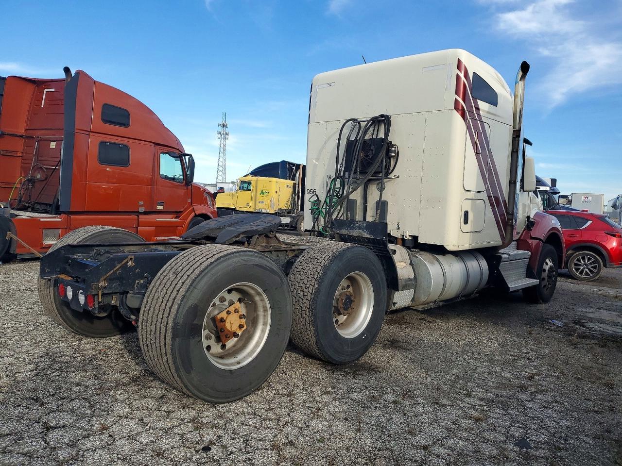 2018 Kenworth Constructi-Semi Truck