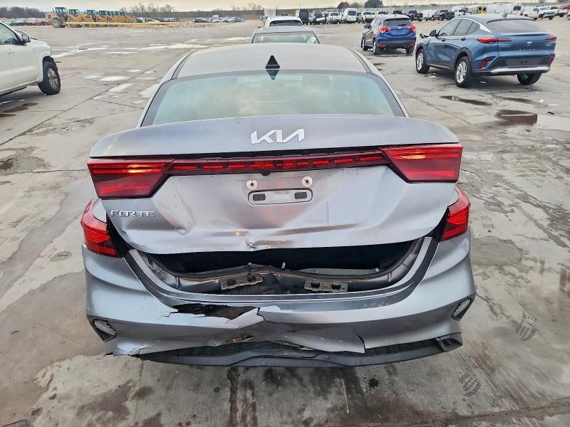 2023 KIA Forte