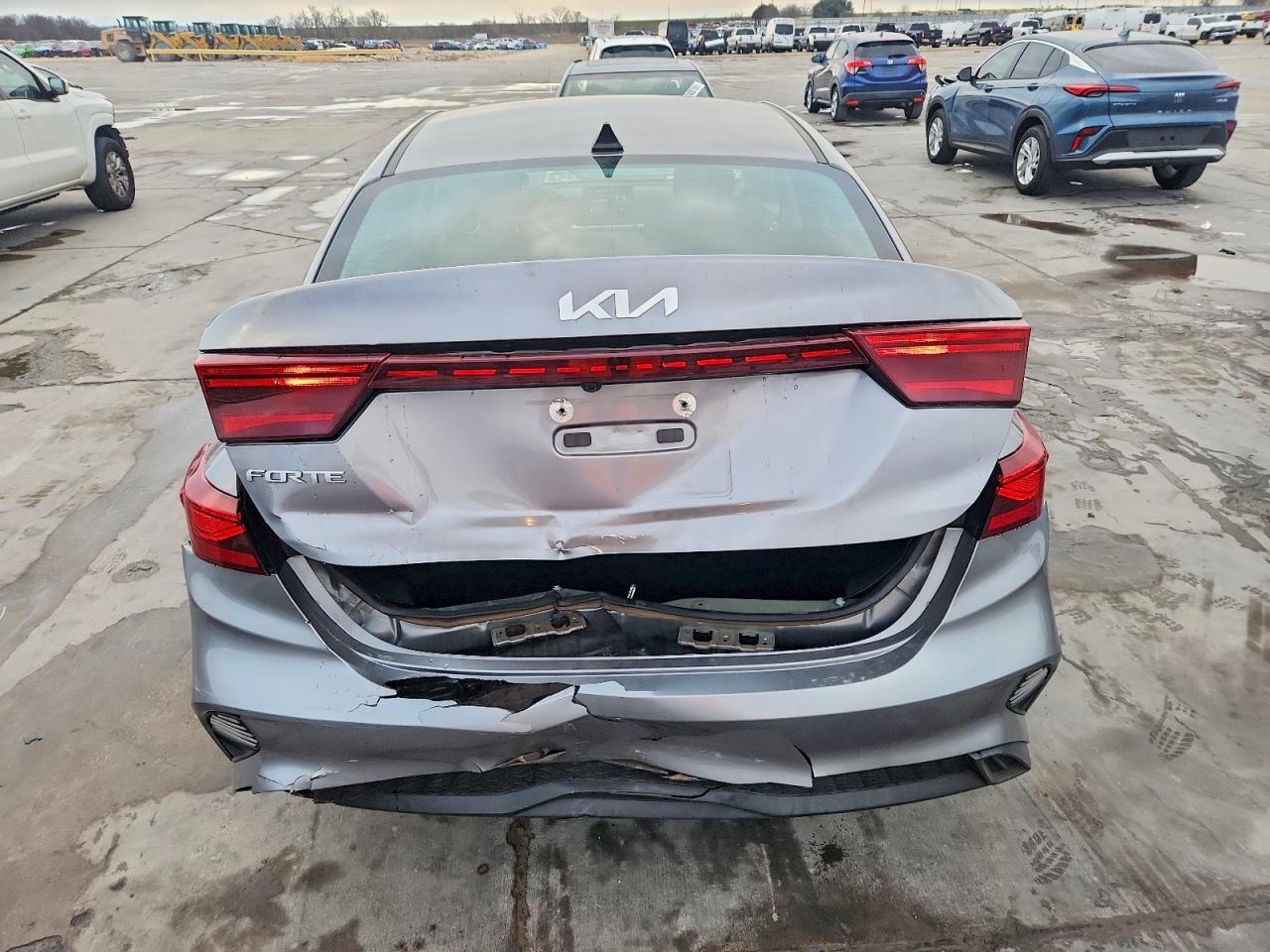 2023 KIA Forte