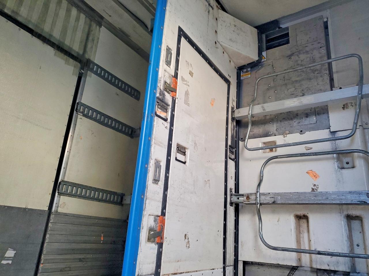2014 Utility VS2RA Refrigerated Van Trailer