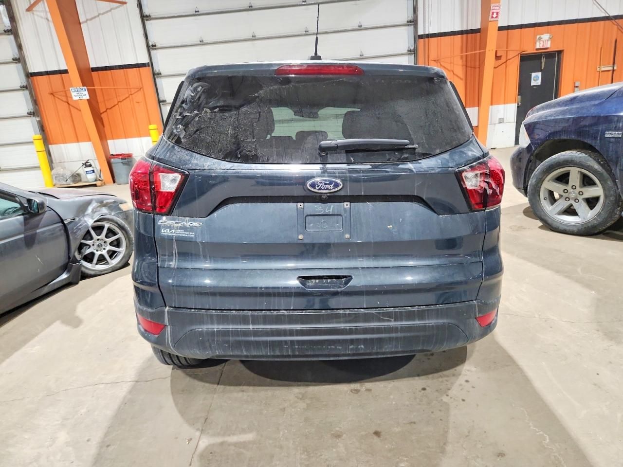 2019 Ford Escape s