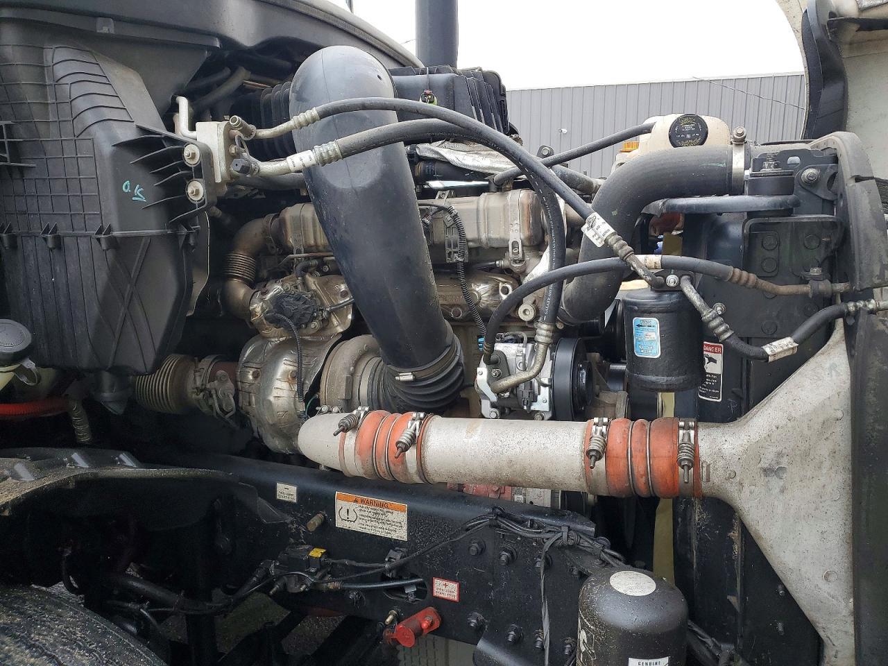 2022 Freightliner Cascadia 126 Semi Truck