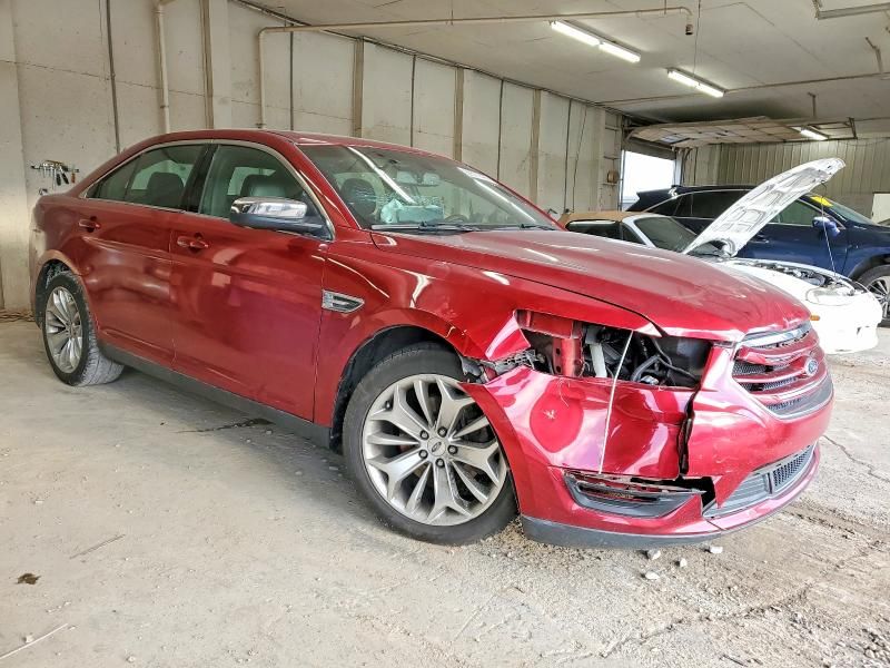 2015 Ford Taurus Limited