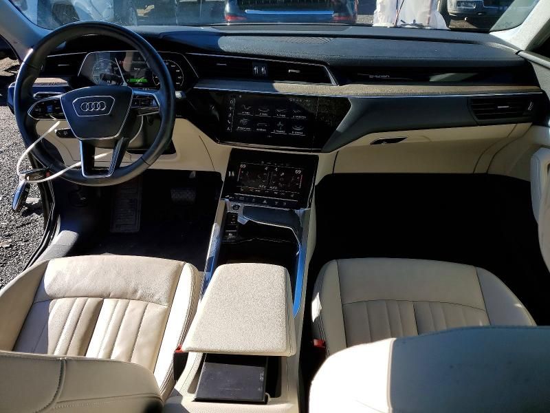 2022 Audi E-tron Sportback Premium