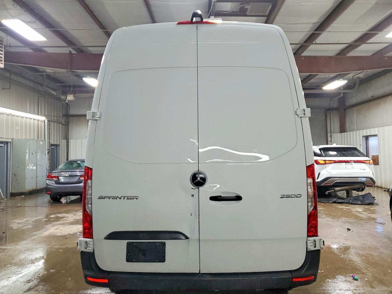 2023 Mercedes-Benz Sprinter 2500