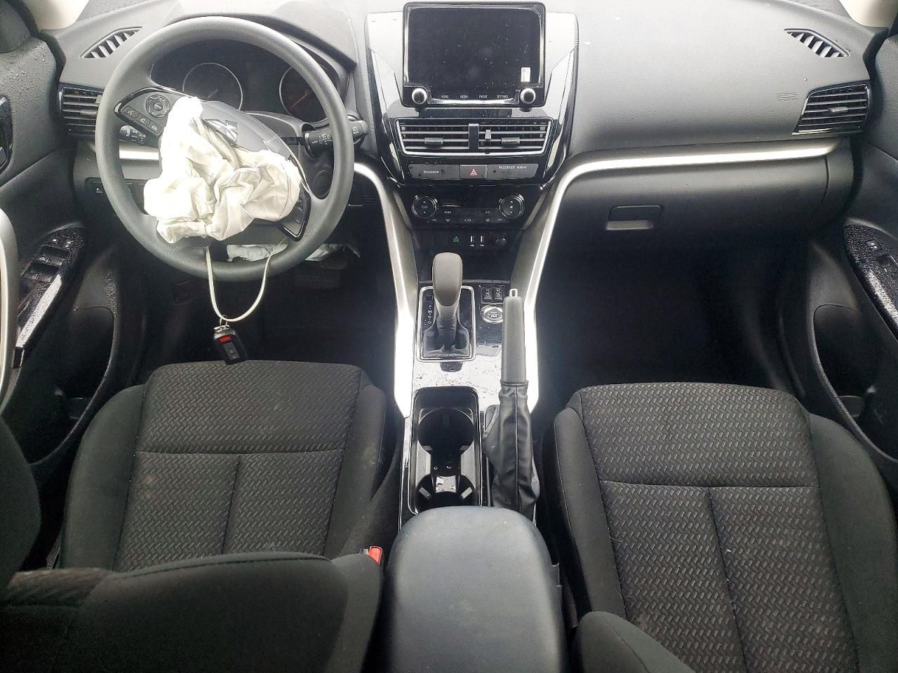 2024 Mitsubishi Eclipse Cross le