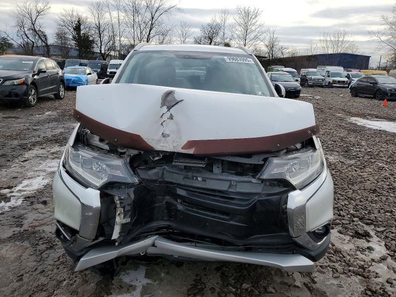 2016 Mitsubishi Outlander gt