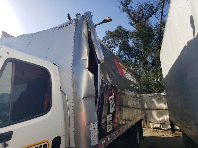 2023 Freigliner 2023 Freightliner Business Class M2 BOX Truck