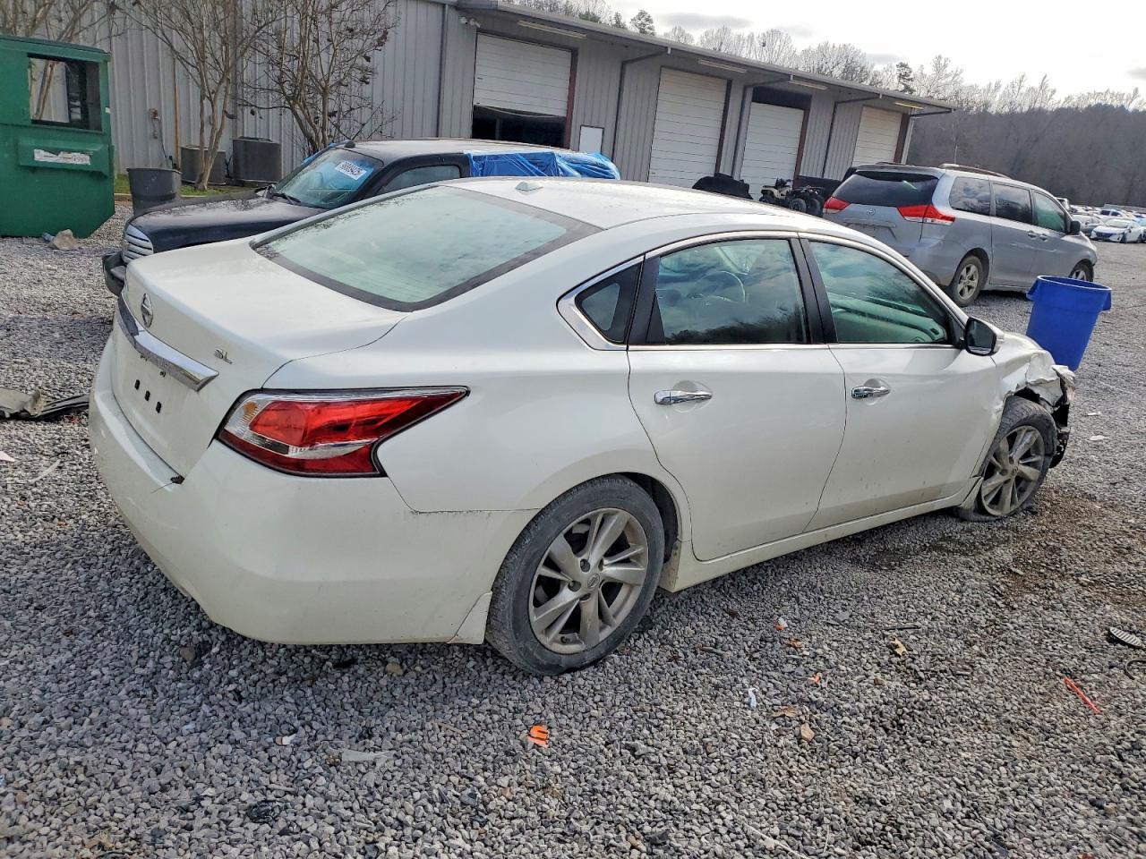 2015 Niss Altima 2.5