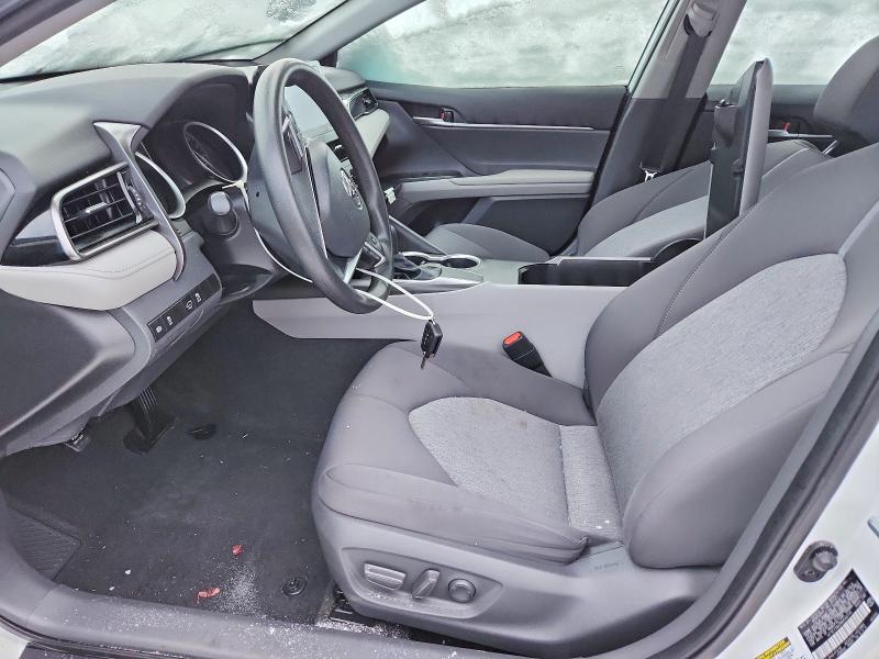 2021 Toyota Camry le