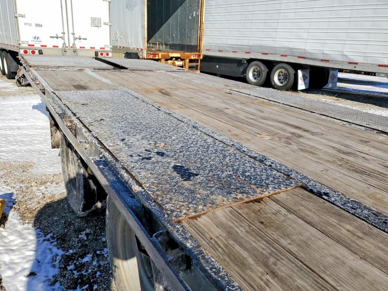 2023 Pj Trailer 2023 PJ 3F492 Equipment Trailer