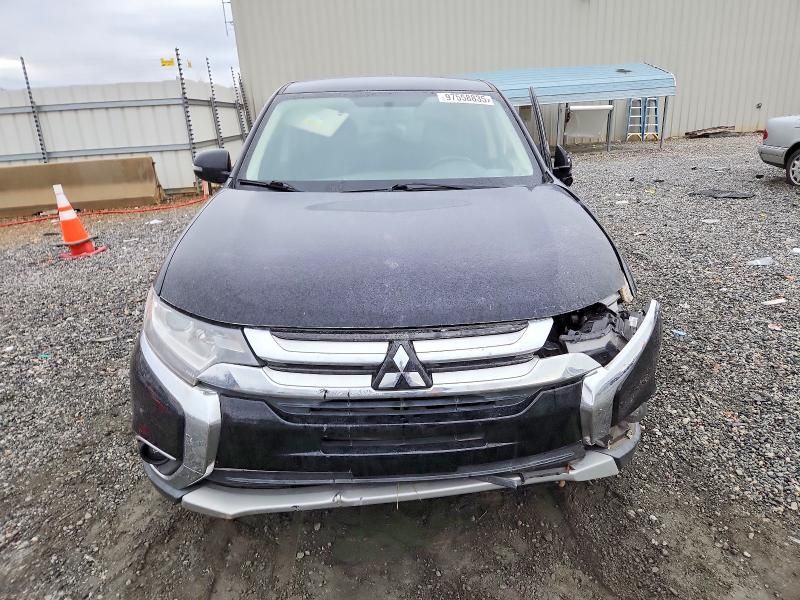 2017 Mitsubishi Outlander se